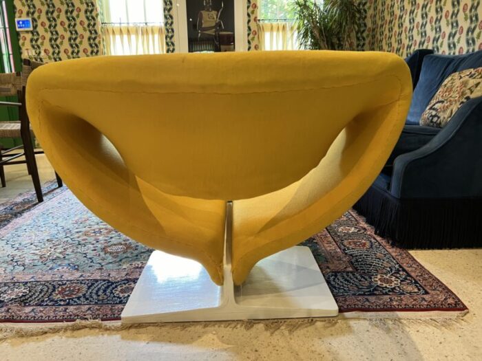 1960s pierre paulin chair 4577