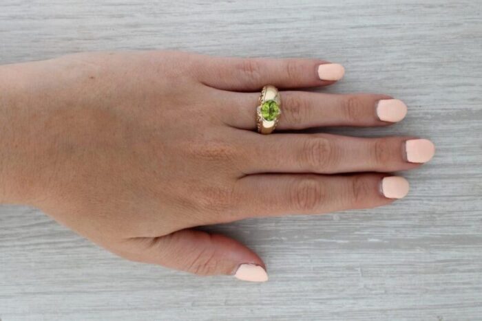 202ctw oval peridot diamond ring 14k yellow gold size 725 8068