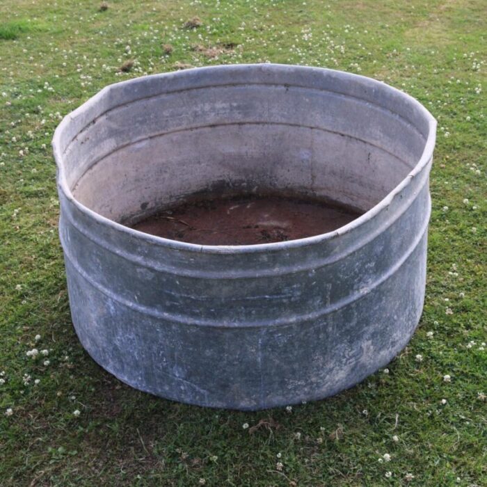 20th century galvanised planter 3