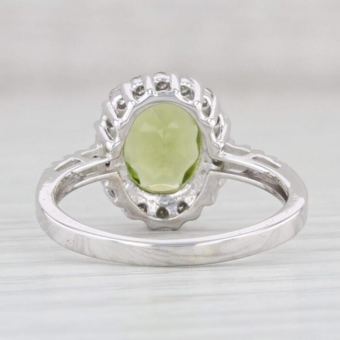 235ctw oval peridot diamond halo ring 14k white gold size 65 august birthstone 4730