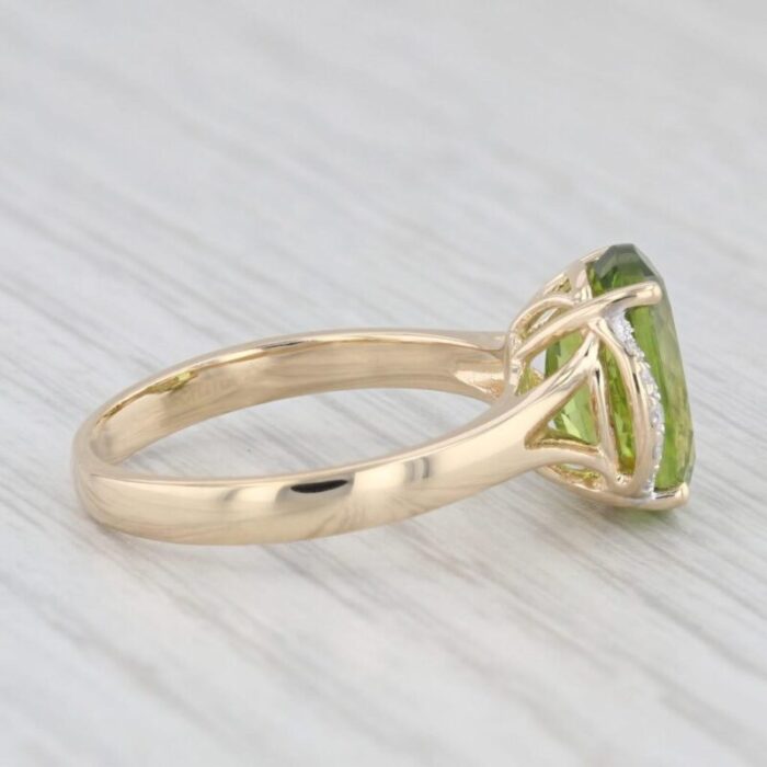 403ctw oval peridot diamond ring 14k yellow gold size 7 2291