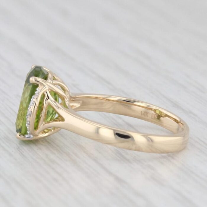 403ctw oval peridot diamond ring 14k yellow gold size 7 8086