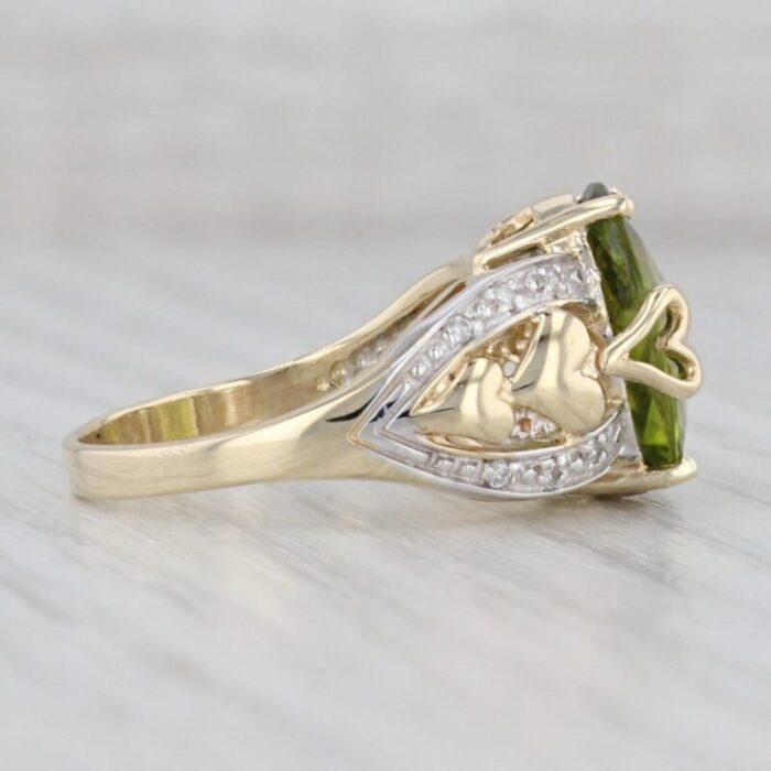 557ctw oval peridot diamond ring 14k yellow gold sz 775 cocktail heart accents 8802