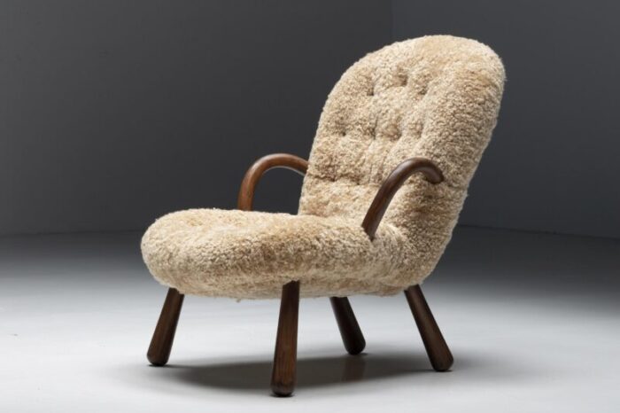 Clam Chair in Sheepskin by Philip Arctander Goldwood 5 master