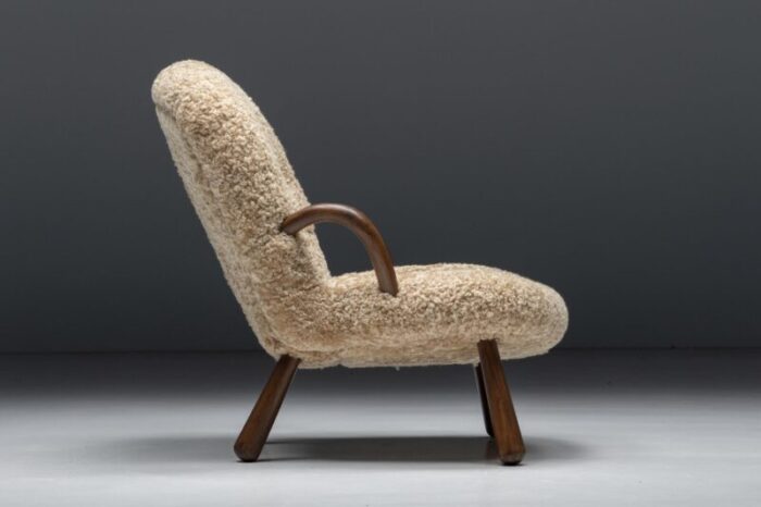 Clam Chair in Sheepskin by Philip Arctander Goldwood 6 master