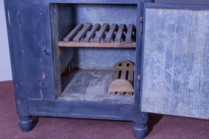 antique ice boxrefrigerator 7143