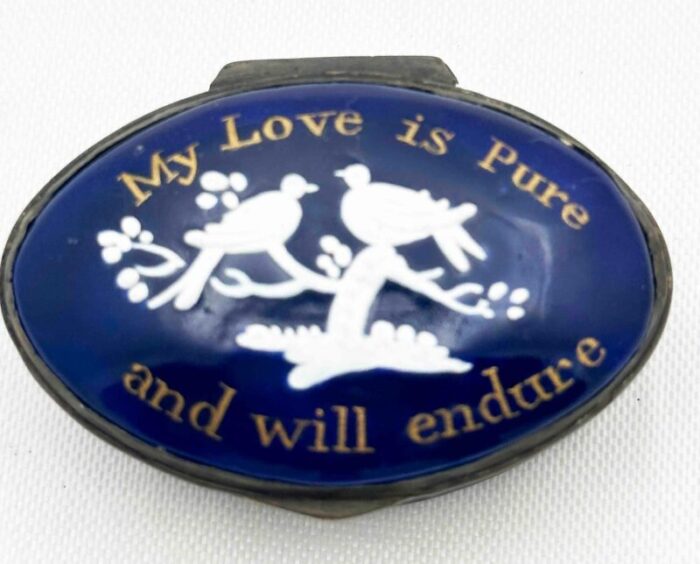 battersea bilston enamel my love is pure motto patch box circa 1800 8082