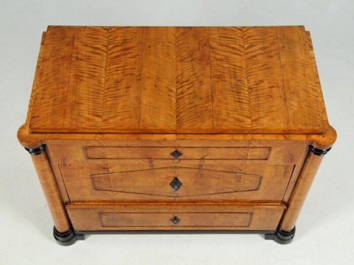 biedermeier chest of drawers 1820s 3411