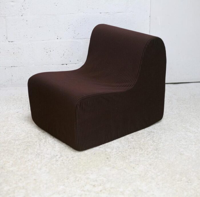 chair in foam and velvet 1970s 2639