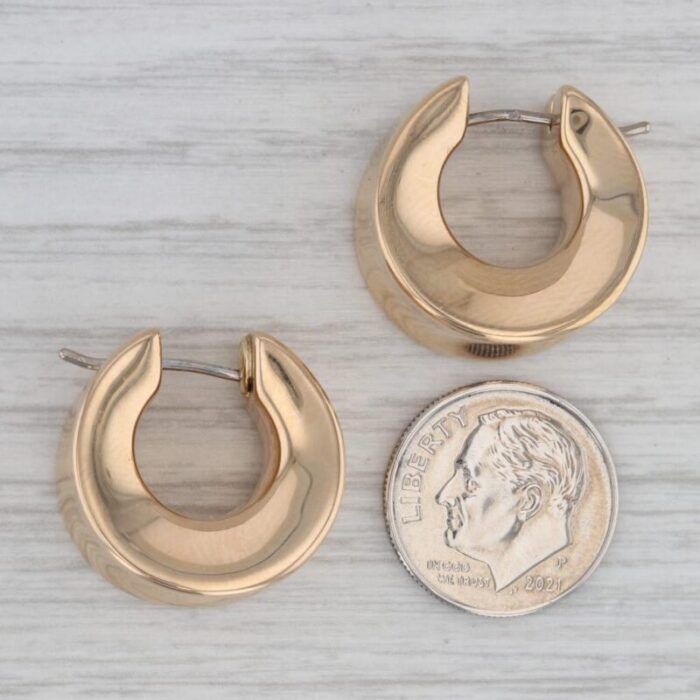 chunky beveled hoop earrings 18k yellow gold snap top round hoops 2 pieces 8733