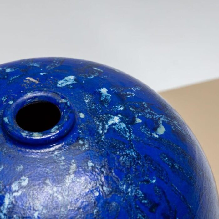 cobalt vase by jackie crapanzano arte italy 21st century 1759