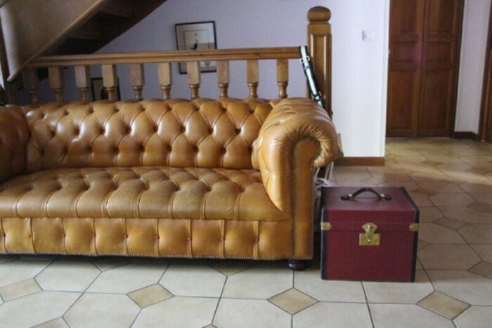 cube shape french red canvas trunk 1930s 12