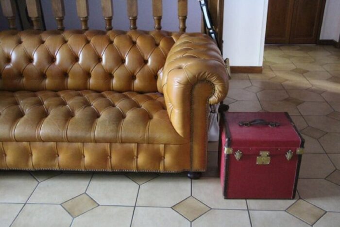 cube shape red canvas trunk 1930s 14