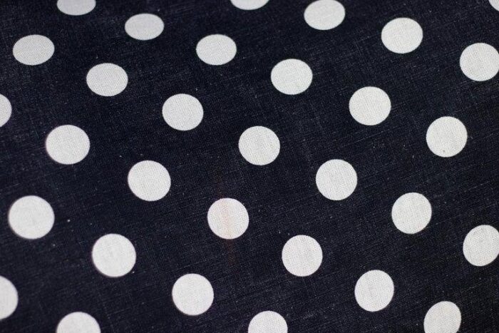 dot pillow from gufram 3