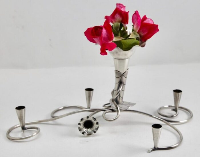 english centerpiece in silver plating from mapping webbs 6