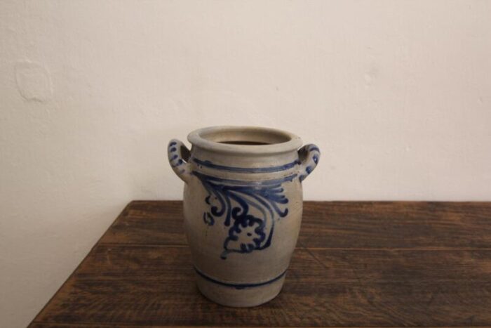 german folk art grey and cobalt blue stoneware jar 1890s 1018