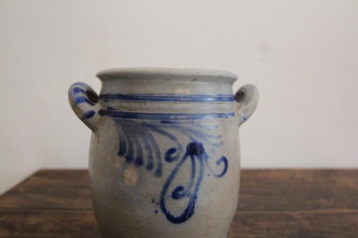 german folk art grey and cobalt blue stoneware jar 1890s 1751