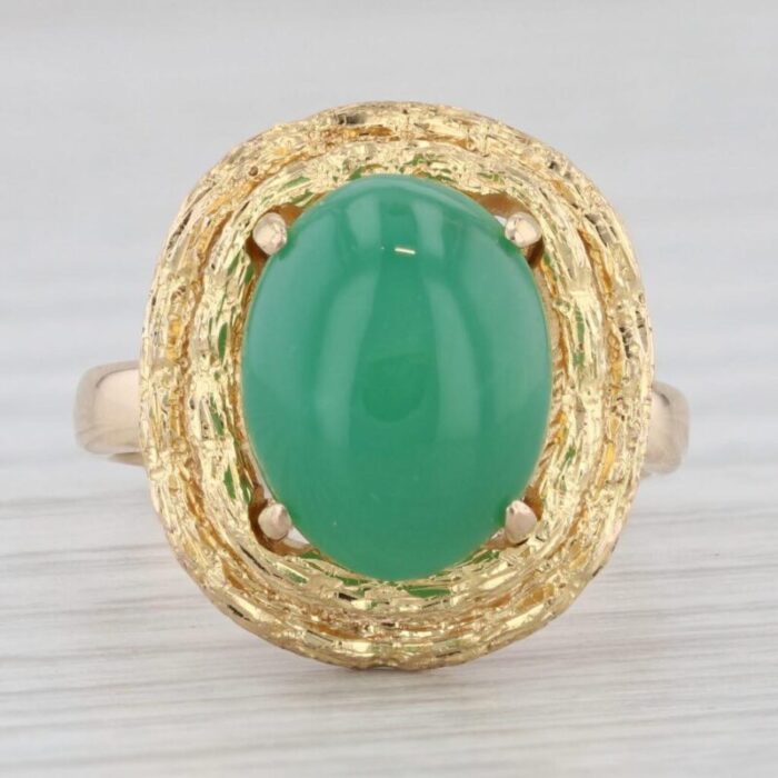 green chrysoprase oval cabochon solitaire ring 14k yellow gold size 575 6781