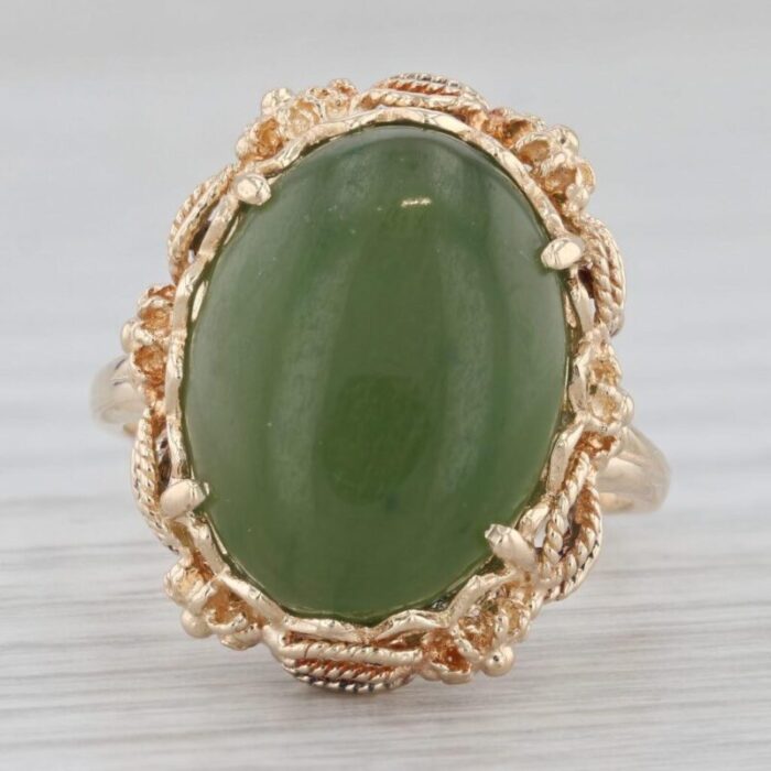 green nephrite jade ring 14k yellow gold oval cabochon size 75 ornate filigree 2337