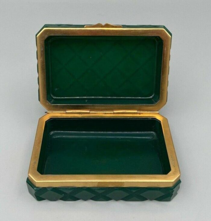 green opaline jewelery box with gold brass frame 8