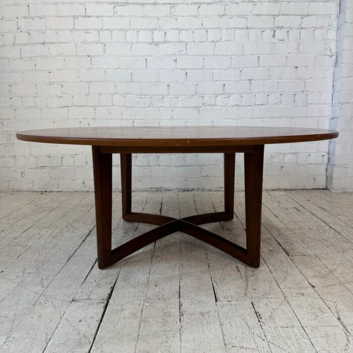 henredon game table with spider web grain pattern on top 3276