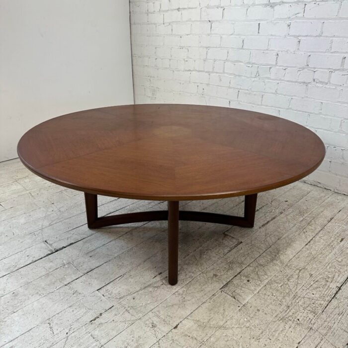 henredon game table with spider web grain pattern on top 7863