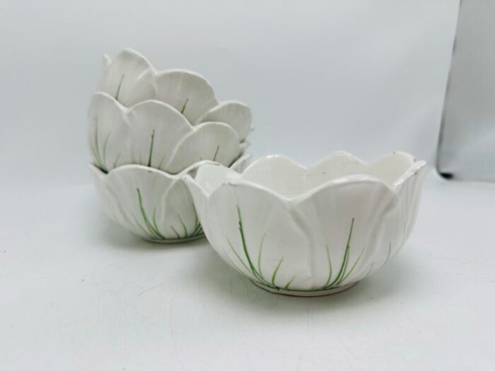 italian scalloped bowls set of four 9296