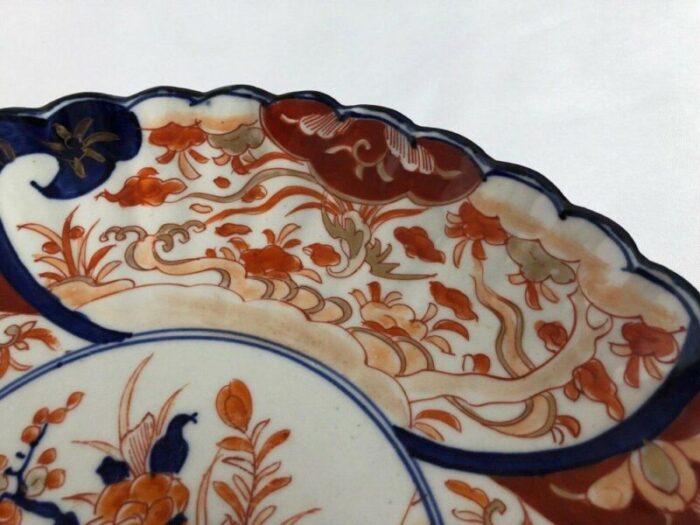 large antique japanese dish in porcelain with seal 8