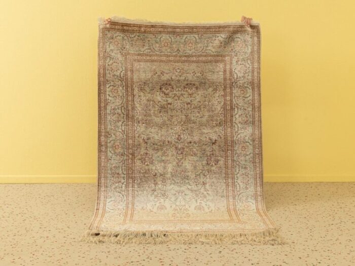 magical hereke rug 1