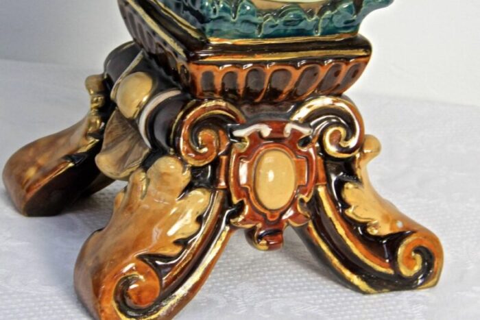 majolica vase by wilhelm schiller bohemia 1880s 5