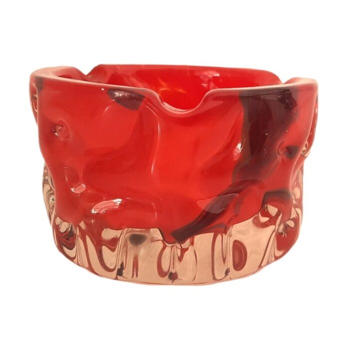 mid century ashtray in red murano 8