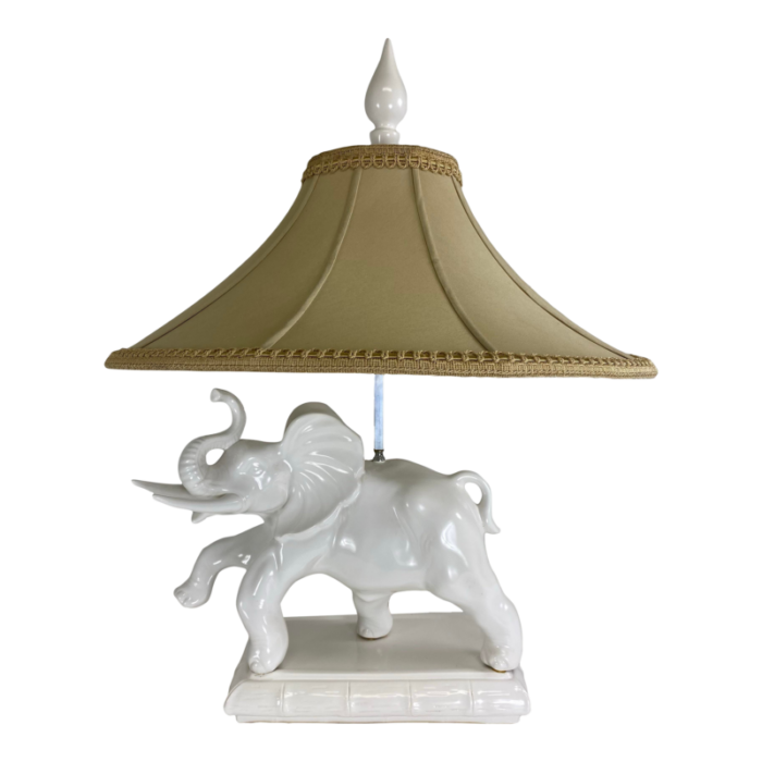 mid century vintage oversized blanc de chin italian elephant lamp 7405