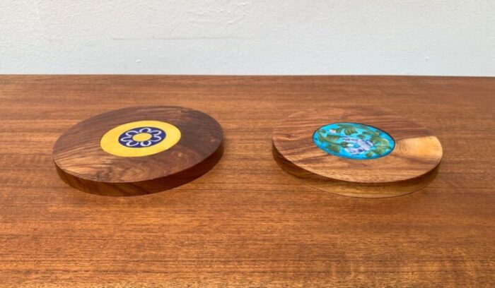 mid century wooden and ceramic plates 1960s set of 2 9