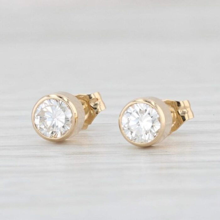 new 055ctw round diamond solitaire stud earrings 14k yellow gold 2 pieces 6129