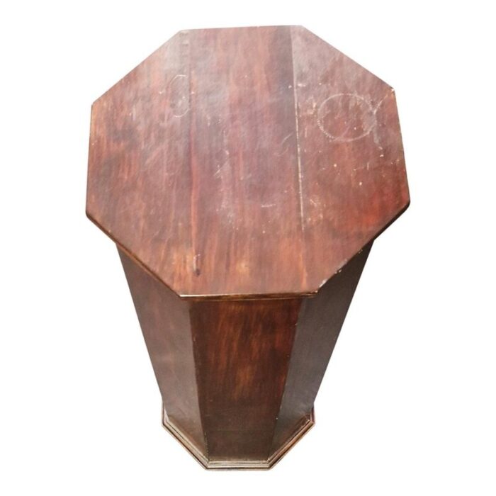 octagonal column in walnut 1920s 9051