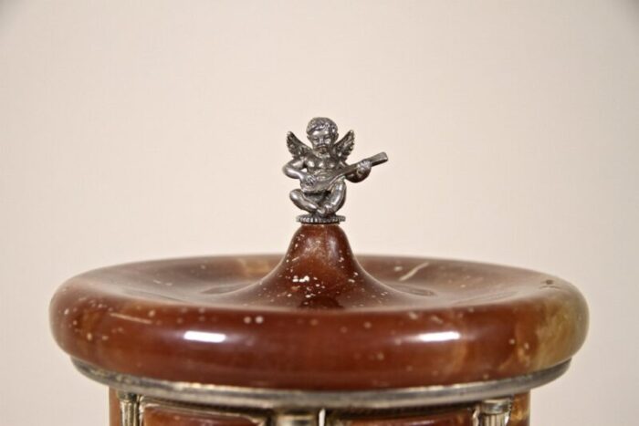 onyx cigarrette holder music box italy 1960s 11