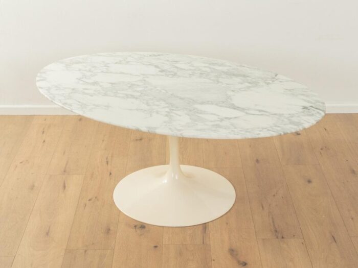 oval tulip coffee table by eero saarinen for knoll inc knoll international 2081