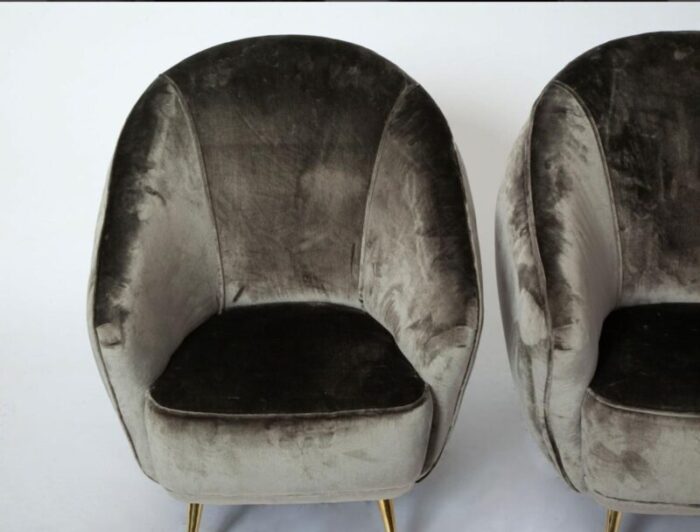 pair of 1937 italian armchairs attributed to gio ponti and newly upholstered in grey velvet 9901