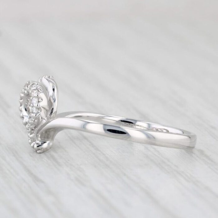 piero milano diamond heart swirl ring 18k white gold with box size 7 0741