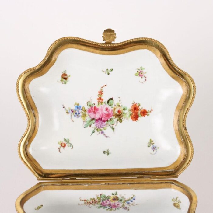 porcelain box from sevres 5