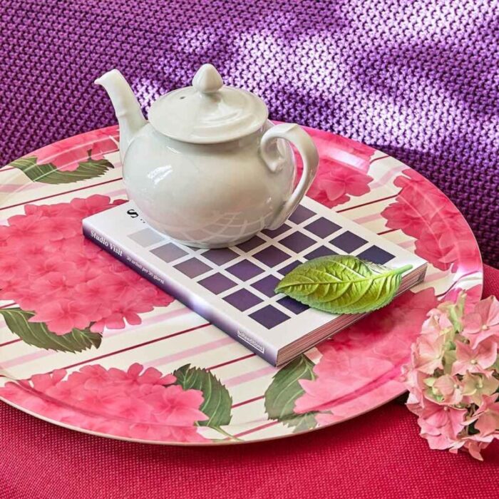 round hydrangea round tray placemat by mariavi 2