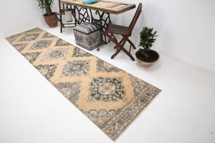 rustic runner rug in wool cotton 4