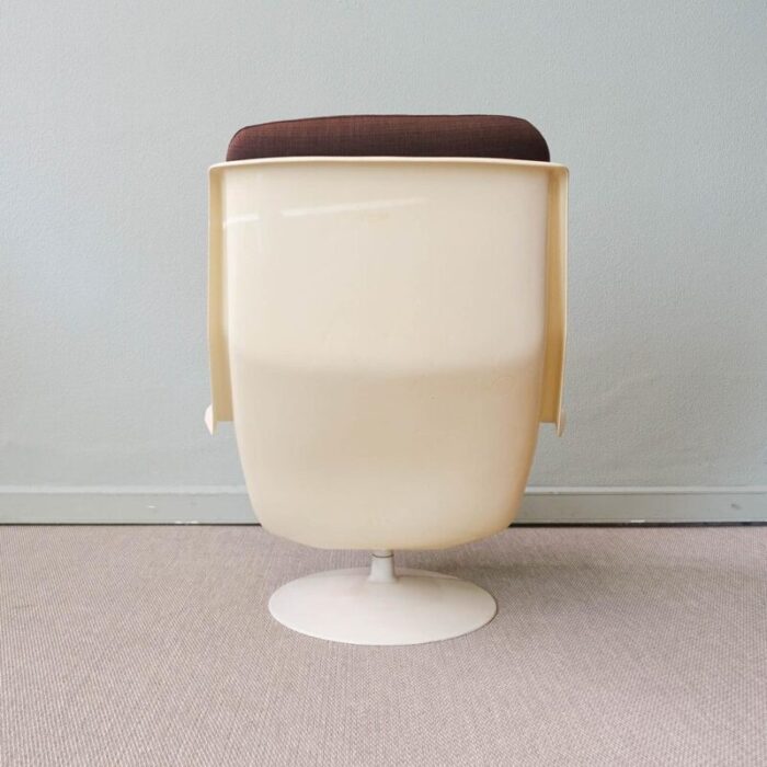 swivel armchair and side table by robin day for hille 1970s set of 2 3467