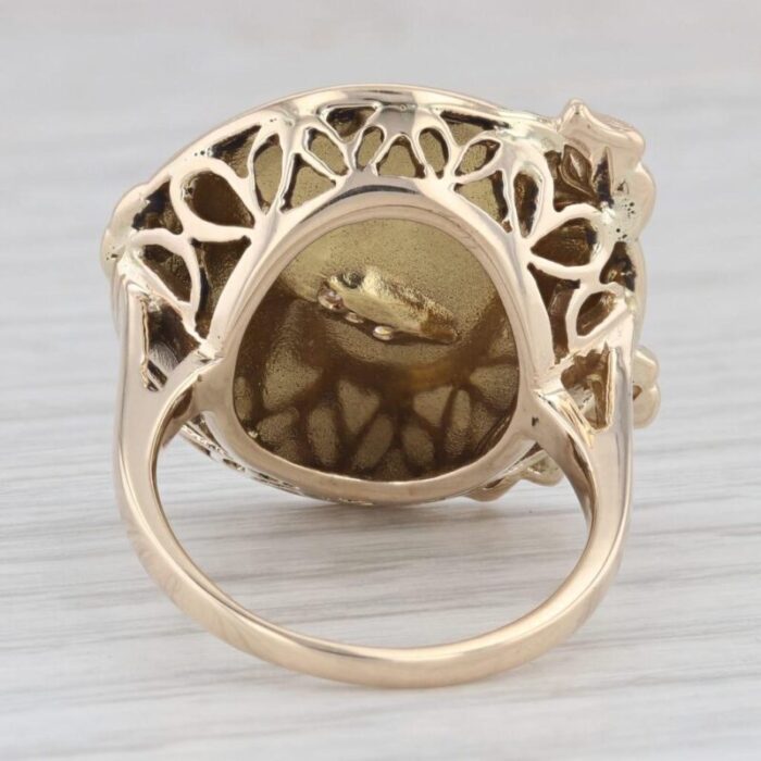 vintage cameo style floral figural female statement ring 14k yellow gold size 8 5364