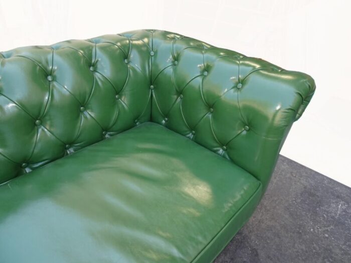 vintage chesterfield sofa green tufted leather couch 1813