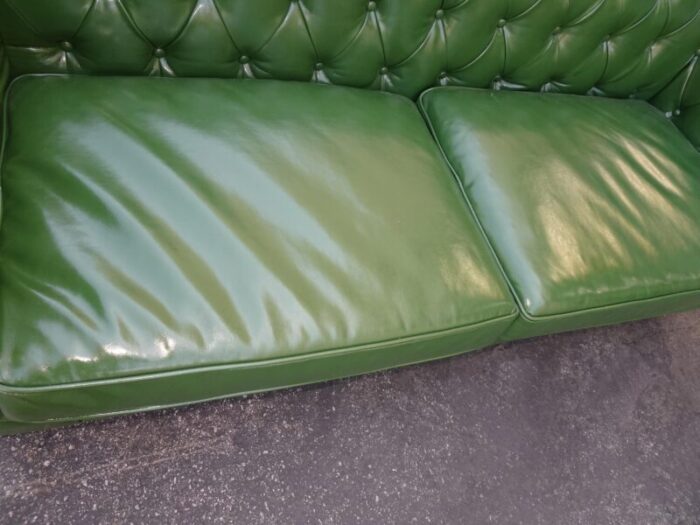 vintage chesterfield sofa green tufted leather couch 3217