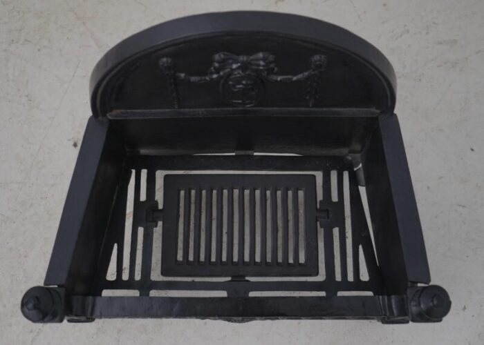 vintage french style cast iron fire box 7686