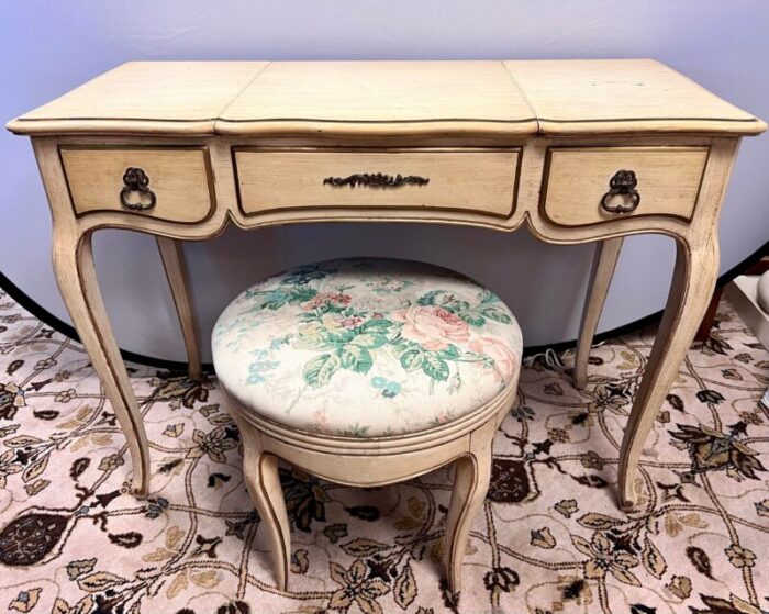 vintage henredon cream painted vanity desk and stool 2 pcs 3267