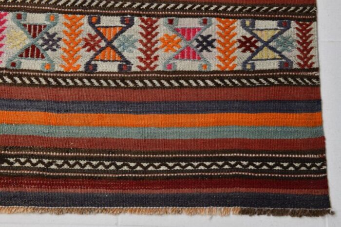 vintage kilim rug in wool 8