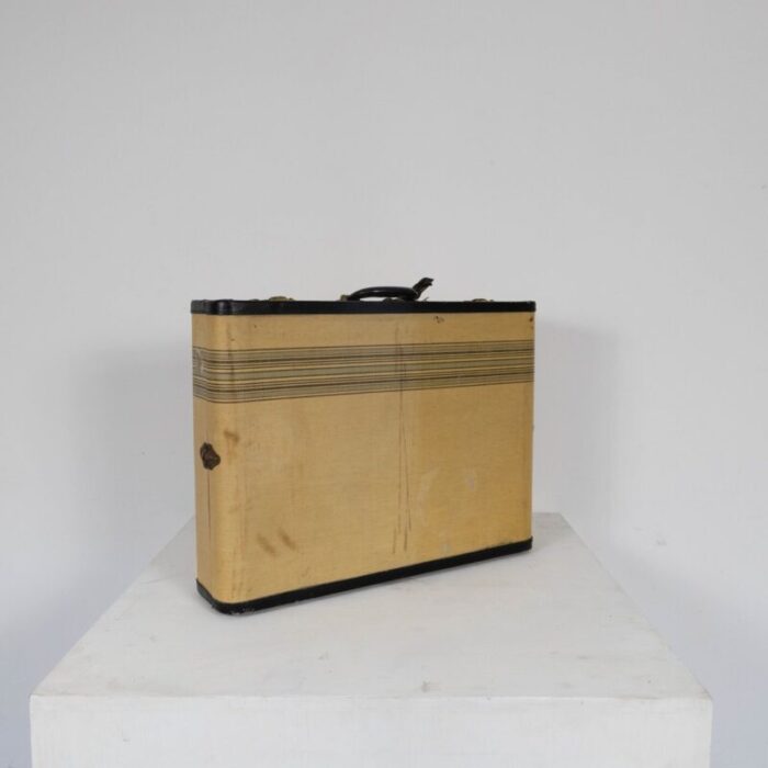 vintage leather suitcase 8